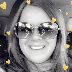 Meet your Posher, Kimberly